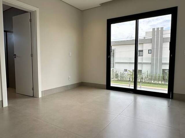 Casa para Venda em Cuiabá - 5