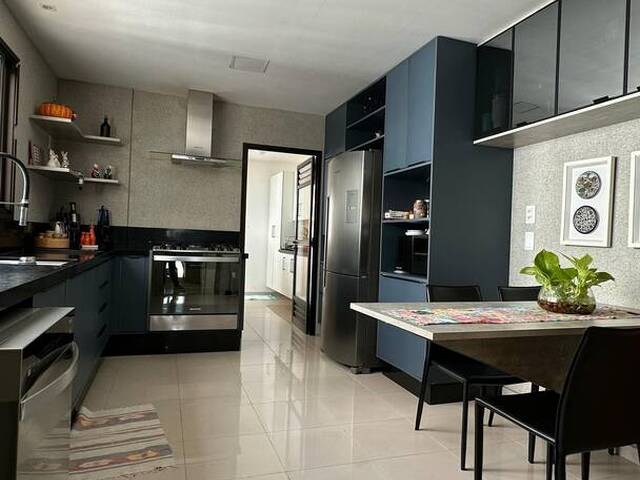 #14 - Apartamento para Venda em Cuiabá - MT