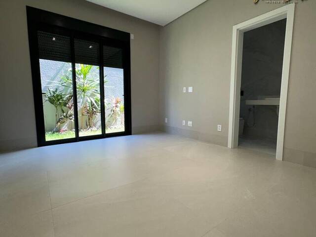 #20 - Casa para Venda em Cuiabá - MT