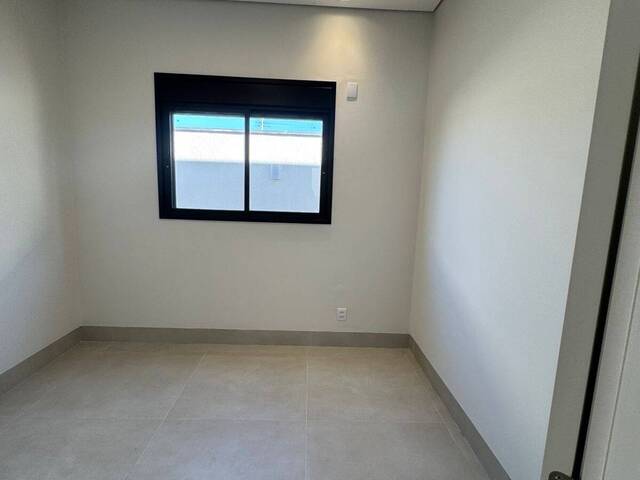 #37 - Casa para Venda em Cuiabá - MT